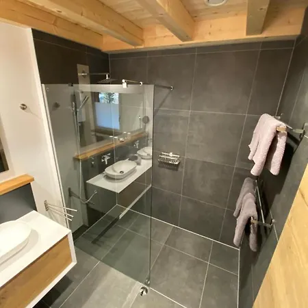 Haus Anton Lebt Appartement Pettneu am Arlberg Buitenkant foto